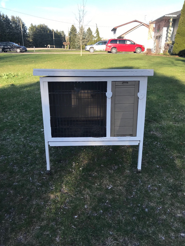 Outdoor bunny or chicken hutch cages in Accessories in Kitchener / Waterloo - Image 2