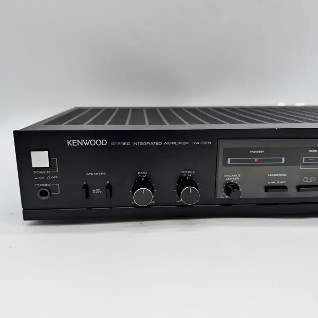 Kenwood KA-32B Stereo Integrated Amplifier in Stereo Systems & Home Theatre in City of Toronto - Image 3