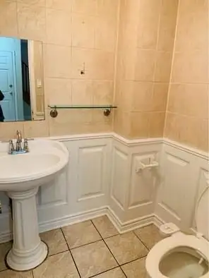 House available from May 1st 4 bedrooms 3 bathrooms Separate Living room Separate Family room Beauti...
