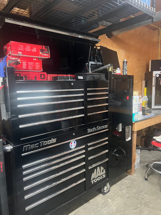 Mac Tools  tool box in Tool Storage & Benches in Fort McMurray