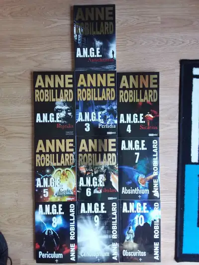 ANGE    ANNE ROBILLARD     SÉRIE COMPLÈTE 10 VOLUMES, View more