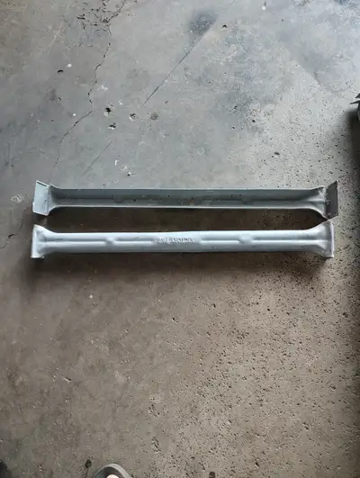 Wardrobe box hanger bars 24 inches, View more