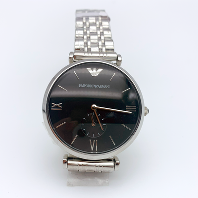 Brand new No batteries and no box Case diameter: 40 mm Case Material: Stainless Steel Band Material:...