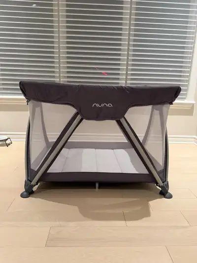 NUNA Playard Sena - Includes bassinet Insert, View more