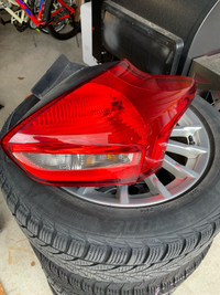 Ford OEM LED Right Tail Light Assembly 2017 Focus