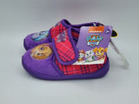 Paw Patrol Girls Slippers (3 sizes) brand new / pantoufles fille