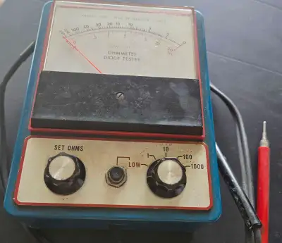 Beautiful old meter Works perfectly Excellent quality Meet up in Nobleton