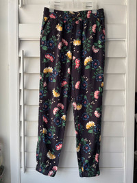 H&M Girl’s floral jogger style pants (6-8T) - BNWT