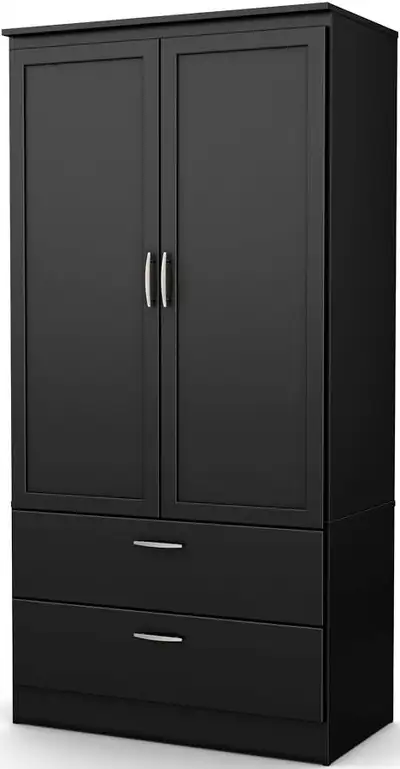 Grande et très pratique armoire-penderie de South Shore Furniture. Achetée l'année dernière et assem...