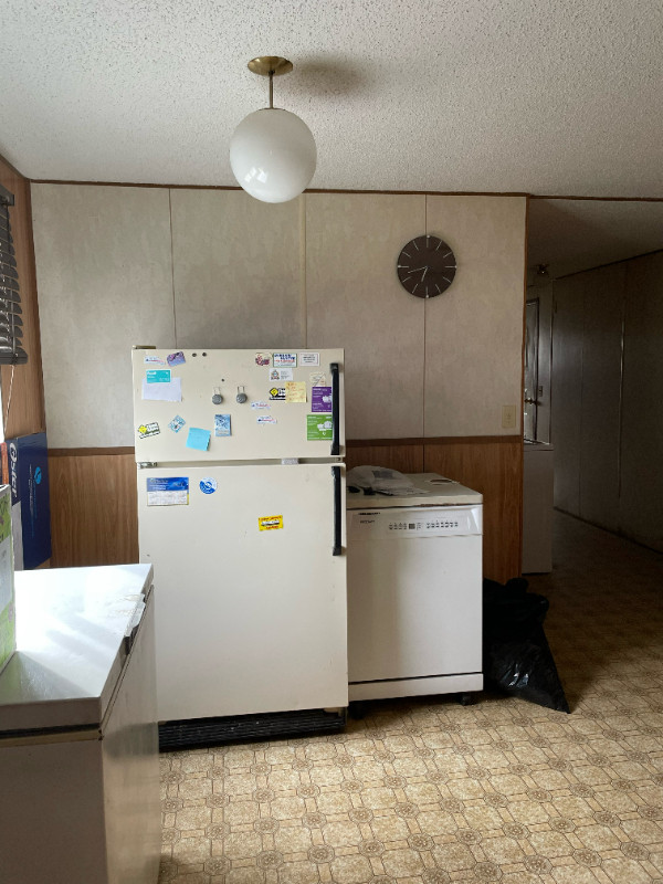 2 Bedrooms and 1 Bath Mobile home for Sale in Fairview Alberta Houses