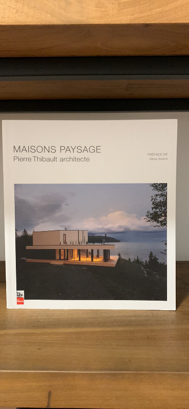 Livre: Maisons paysages dans Essais et biographies  à Ville de Québec