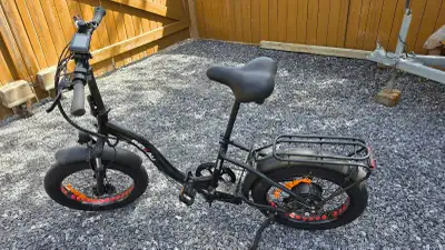 Slane Rideau Foldable Ebike, View more