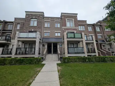 2 bed, 1.5 bath townhouse for rent Presenting a modern and spacious 2-bedroom, 1.5-bathroom condo to...