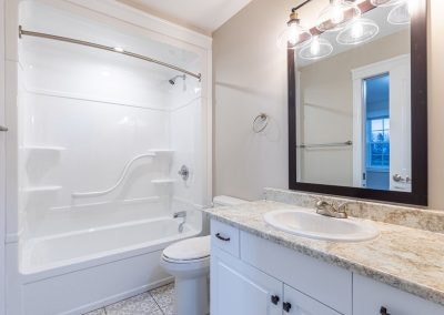 BEAUTIFUL 2-BEDROOM STRATFORD TOWNHOUSE  MAINTENANCE-FREE LIVING 2