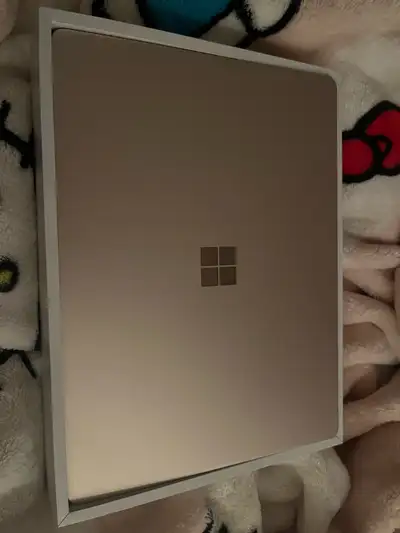 Laptop Windows 11, View more