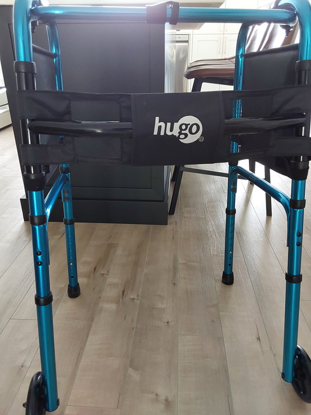 Marchette pliable Hugo neuve dans Santé et besoins spéciaux  à Longueuil/Rive Sud - Image 2