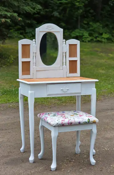 vanity with bench , View more