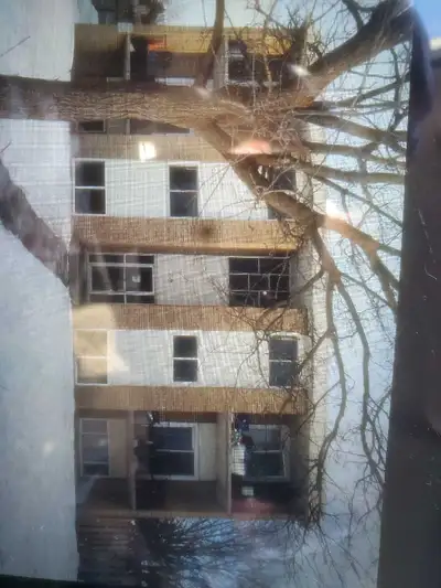 Large renovated 2 bedroom apartment close to highland and Westmount shopping area and all amenities...