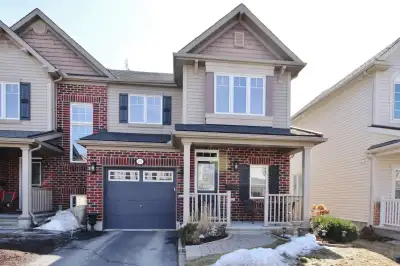 Townhouse for Rent - Barrhaven