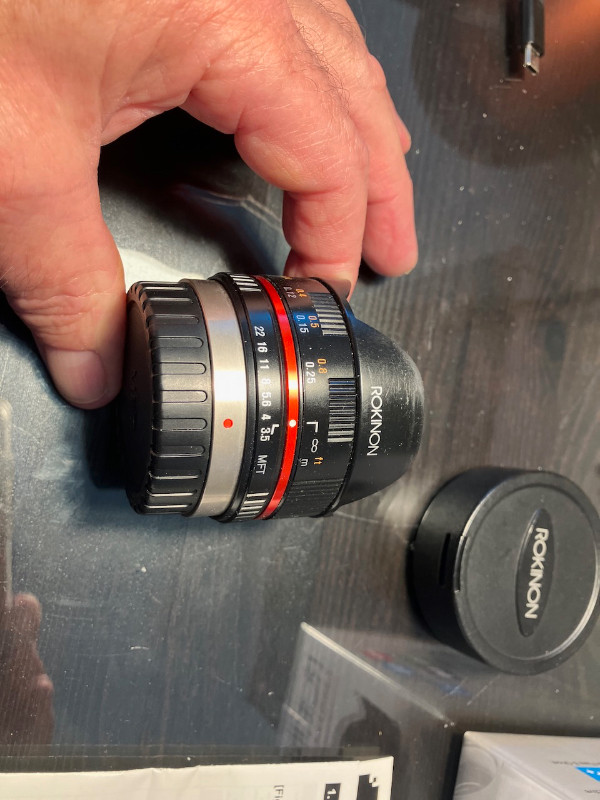 Rokinon 7.5mm F3.5 Fisheye in Cameras & Camcorders in Lethbridge - Image 3