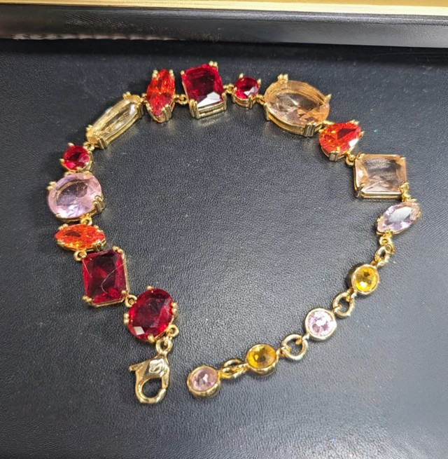Swarovski Gemstone Bracelet - Red in Jewellery & Watches in City of Toronto - Image 2