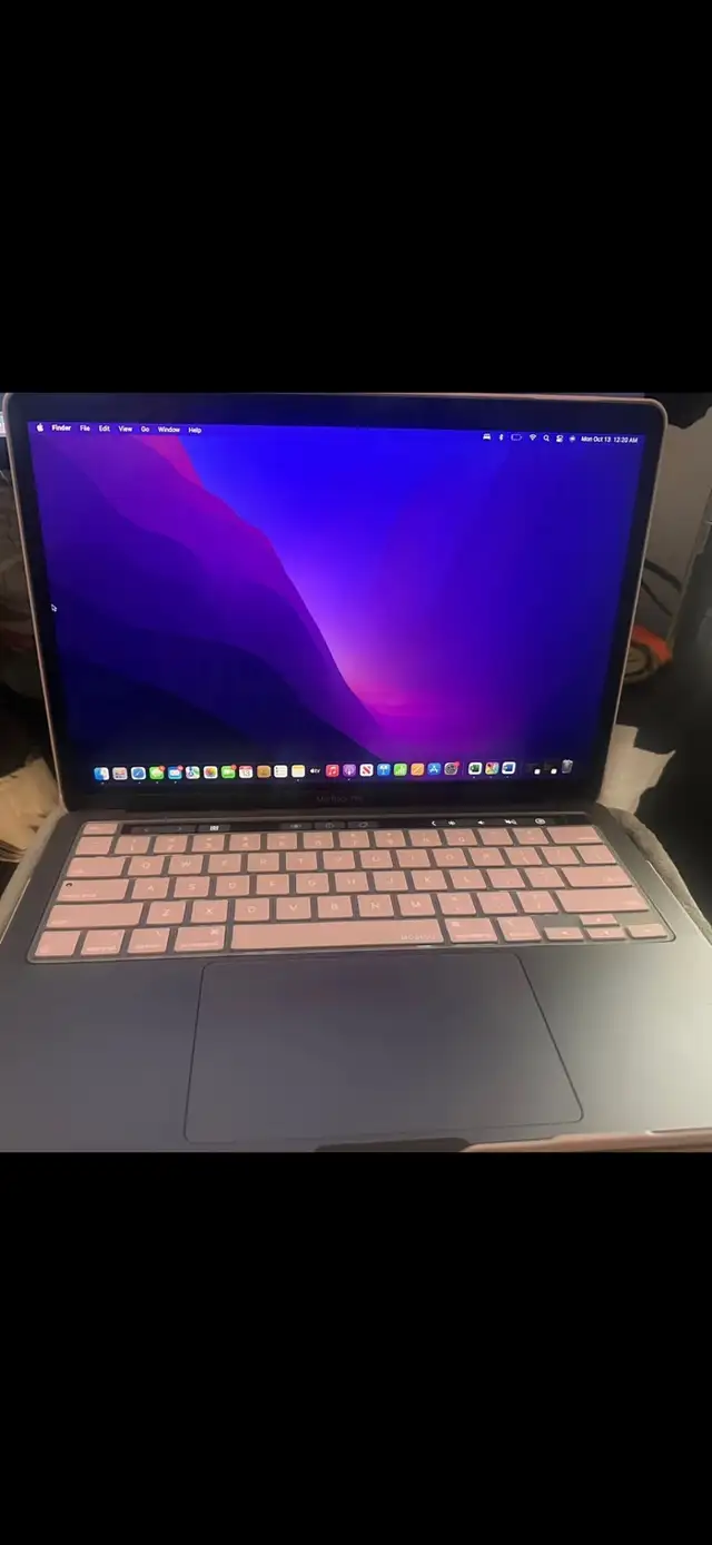 MacBook Pro 2022 in Laptops in City of Toronto - Image 2