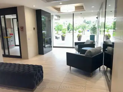 ✨South-facing CN Tower & Lake Ontario view Includes: Parking | Locker* | Internet | Hydro | Water |...