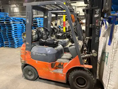 Toyota, 3500 lb lift forklift for sale. Runs excellent, just deciding to change models that suit our...