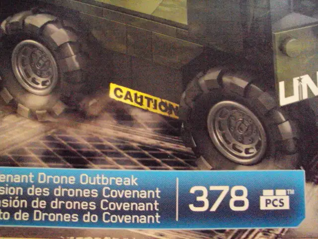 MEGA BLOKS - HALO COVENT DRONE OUTBREAK 2015 378 PCS - RARE SET in Arts & Collectibles in Barrie - Image 3