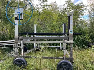 3500 lb Boat Lift in very good condition comes with wheels close to Darwell, AB $3900 OBO