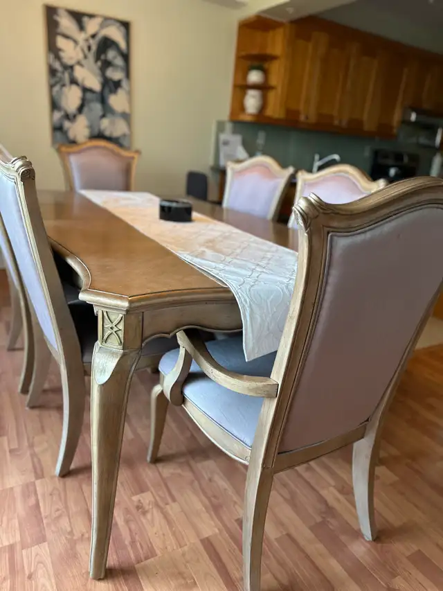Beautiful Dining Table Set62864745685379122