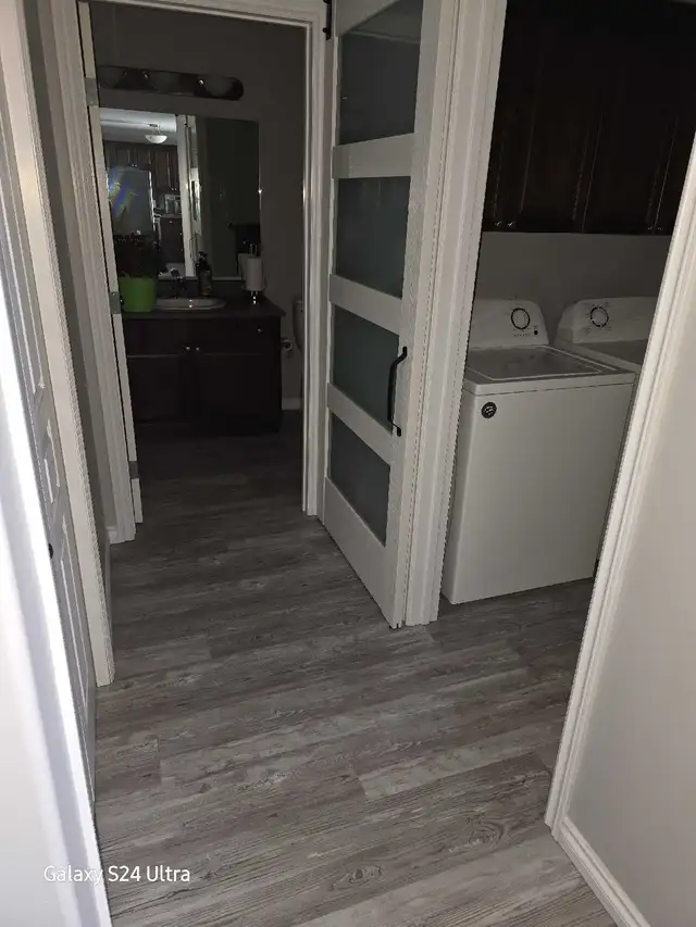 DUPLEX FOR SALE BY OWNER - (Presently) Yorkton Sk in Houses for Sale in Regina - Image 7