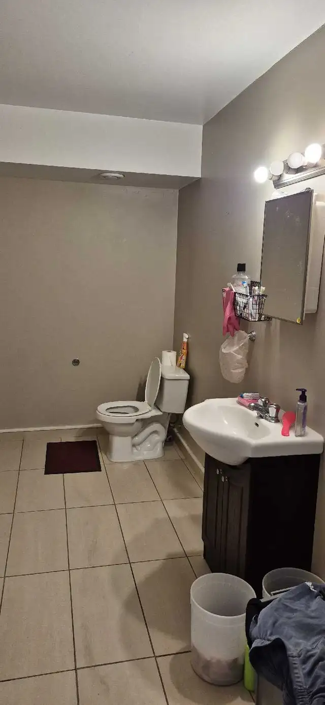 2 Bedroom + Den1 Bath Apartment for Rent In Downtown Kentville in Long Term Rentals in Annapolis Valley - Image 8