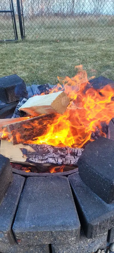 Warm up your winter with our top-notch dry, split tamarack firewood! ❗️❗️❗️$10 KINDLING Firestarter...