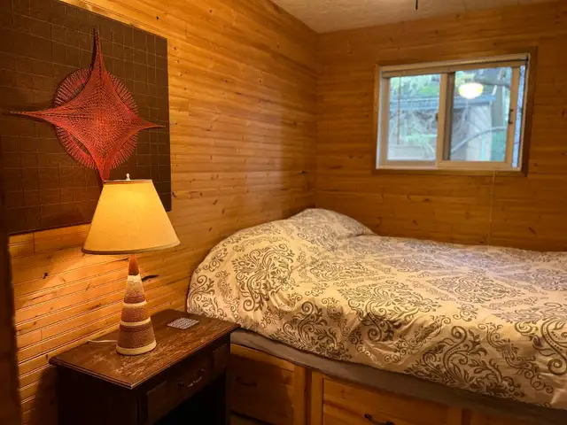 Waterfront Cottage - Lee River in Manitoba in Canada - Image 10