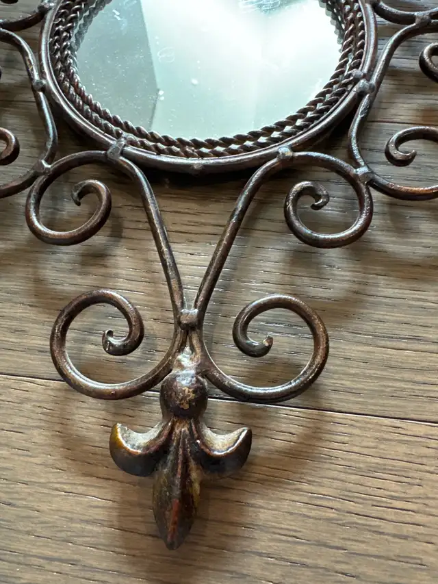 mirror decor in Home Décor & Accents in St. Albert - Image 3