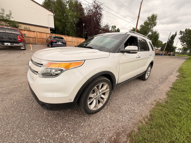 Ford Explorer 2013 in Cars & Trucks in Calgary - Image 2