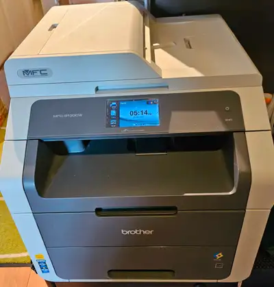 Brother MFC-9130 CW Multifunction Color Laser Printer - Use USB or Wireless. Also 1 new Black Cartri...