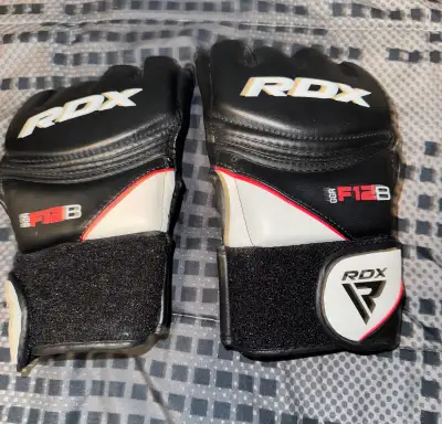 RDX-F12B.  MMA Grappling, sparring gloves.  size L, View more