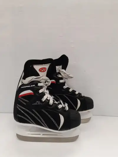 (N14757-1) Hespeler Kids Ice Hockey Skates, View more