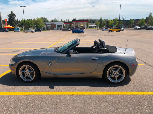 2005 BMW Z4 3.01 Roadster in Cars & Trucks in Calgary - Image 2