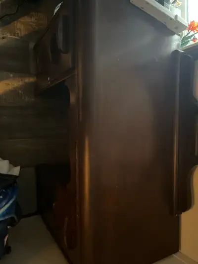 brown desk, View more