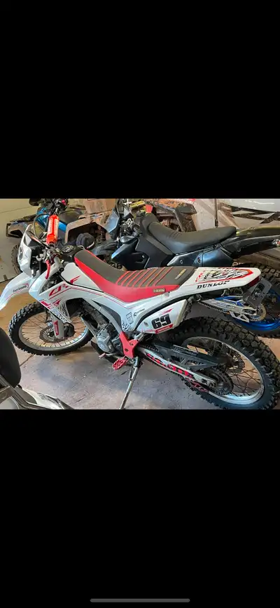 2016 crf 250 L . 20500 km . Needs inspection to be street legal. Should pass no issues . Works as it...