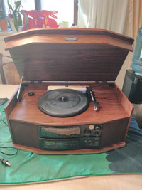 VINTAGE STEREO TURNTABLE SYSTEM TECHNOSONIC 
