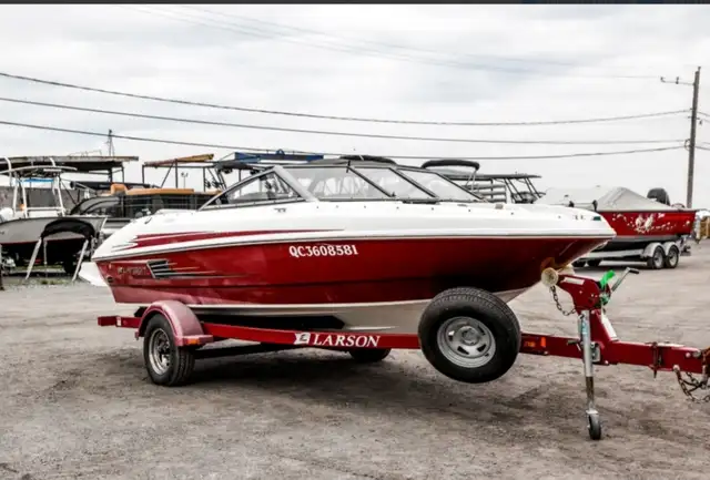 Bateau Larson 850 LX in Powerboats & Motorboats in Rimouski / Bas-St-Laurent - Image 3