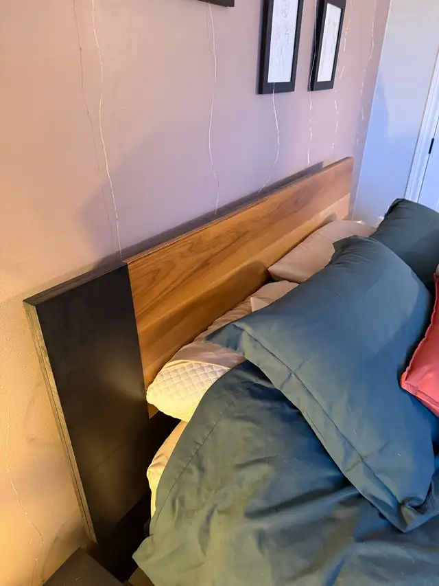 Set de chambre 7 pièces in Beds & Mattresses in Laurentides - Image 6