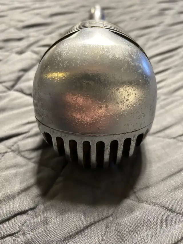 Vintage 1940's Shure Brothers 55 Fatboy microphone in Pro Audio & Recording Equipment in Oshawa / Durham Region - Image 6