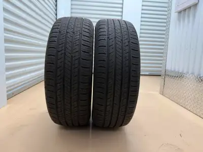 2 Tires 120$ for all Size 205/60 R16 All-season tires Hankook Energy GT Located in my storage. 1460...