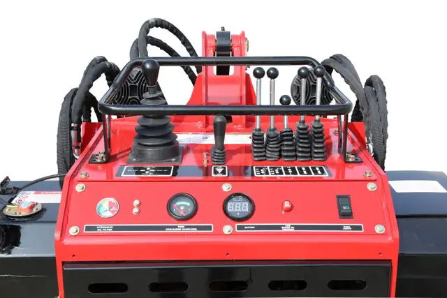 22 HP Honda Skid Steer Mini Dumper Track Loader, Hydraulic Motor in Power Tools in Mississauga / Peel Region - Image 9