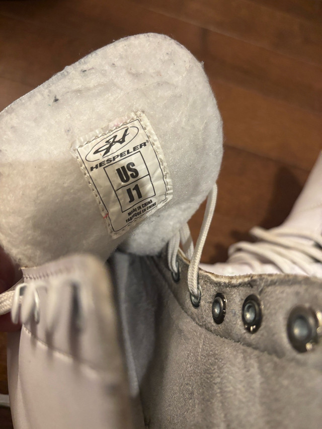 Hespeler Figure Skates Size Junior 1 in Hockey in Edmonton - Image 2